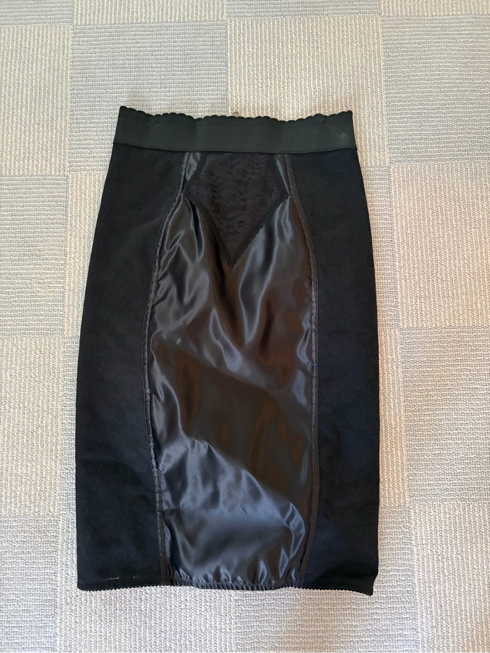 Dolce& Gabbana Black Satin-Panel Pencil Skirt